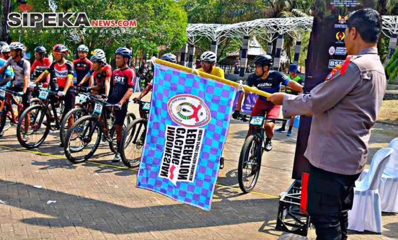 Polsek Mojoroto Laksanakan Pengamanan Event Balap Sepeda Polsek Mojoroto Laksanakan Pengamanan Event Balap Sepeda