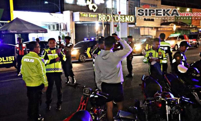 Patroli Blue Light Gabungan Sat Samapta dan Sat Lantas Ciptakan Situasi Aman dan Tentram