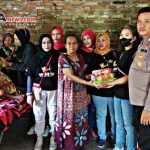 Pemdes Semare dan Relawan SGM Bersinergi dalam Bakti Sosial, Bantu Mbah Iksan yang Menderita Stroke