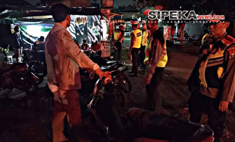 Intensifkan Razia Knalpot Brong, Kapolsek Mojoroto Pimpin Razia Gabungan Cipta Kondisi Masa Kampanye Terbuka Intensifkan Razia Knalpot Brong, Kapolsek Mojoroto Pimpin Razia Gabungan Cipta Kondisi Masa Kampanye Terbuka