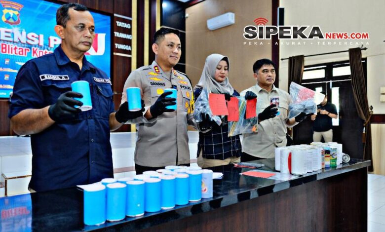 Operasi Pekat Semeru 2024: Polres Blitar Kota Berhasil Mengamankan 2 Pelajar Perakit dan Penjual Bahan Peledak