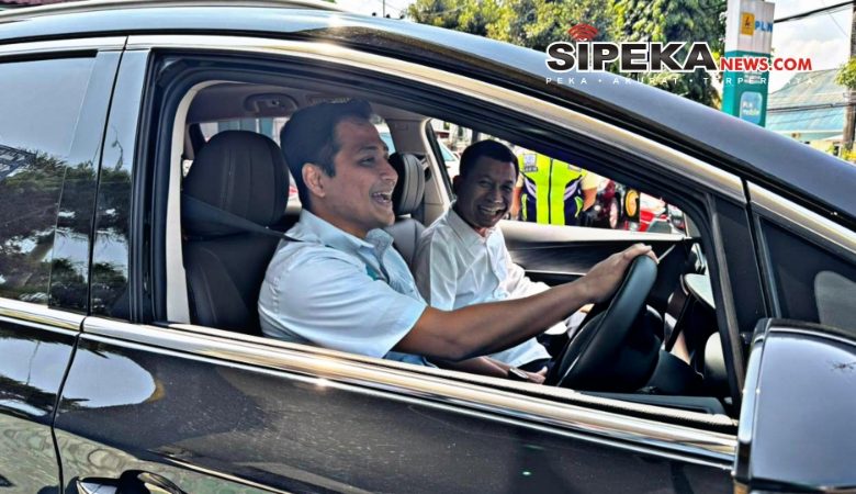 Gaungkan Electrifying Lifestyle, PLN UP3 Kediri Sambut Kunjungan CEO Andika Media dengan Test Drive Mobil Listrik