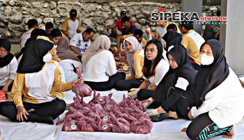 Imigrasi Kediri Gelar Penyembelihan dan Penyaluran Hewan Kurban, Wujudkan Semangat Berbagi untuk Masyarakat